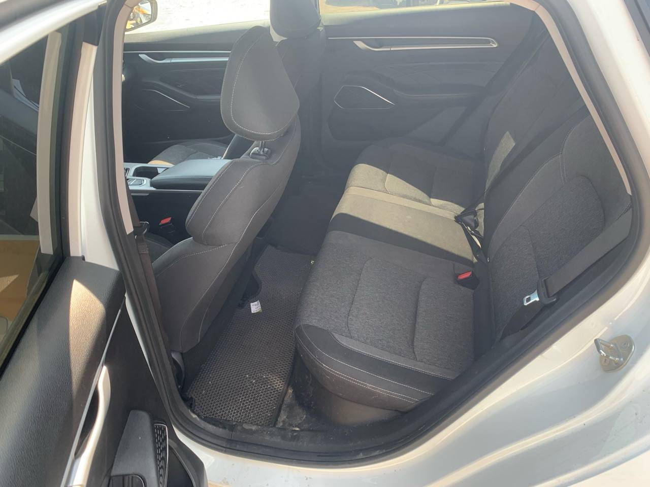 Geely Emgrand,  179 956 км, 2023 года в лизинг