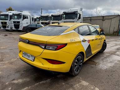 JAC J7