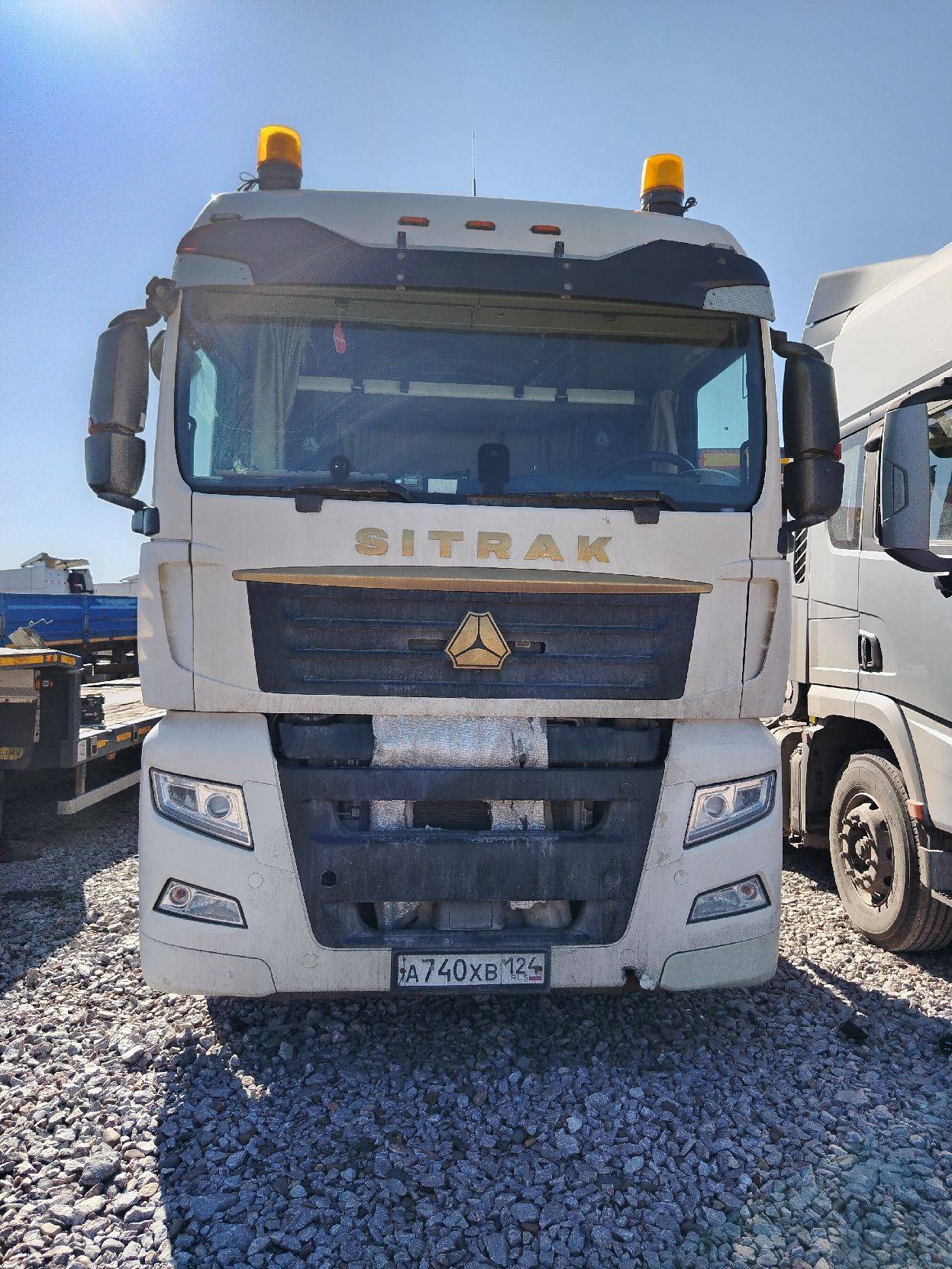 Sitrak ZZ4186V391HE,  403 631 км, 2023 года в лизинг