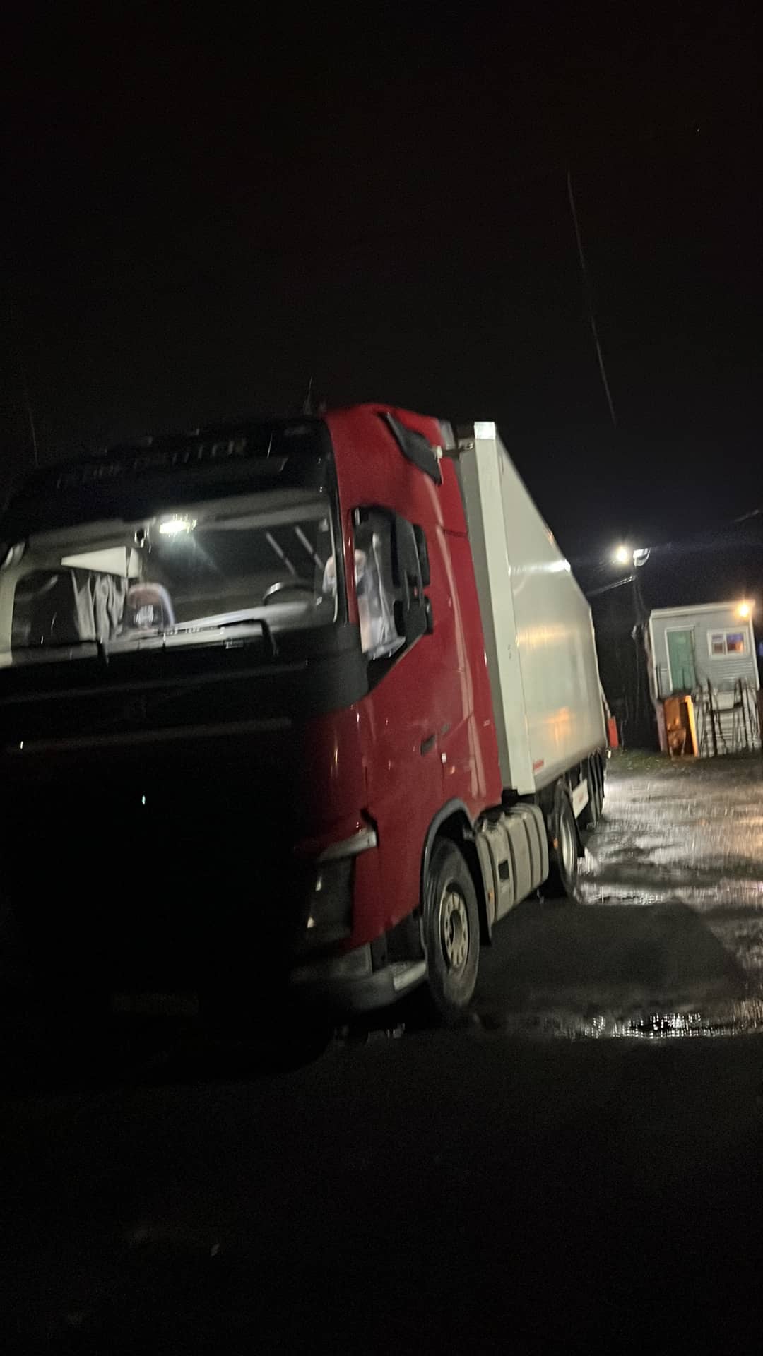 Volvo FH 460 4x2 (FH Globetrotter)