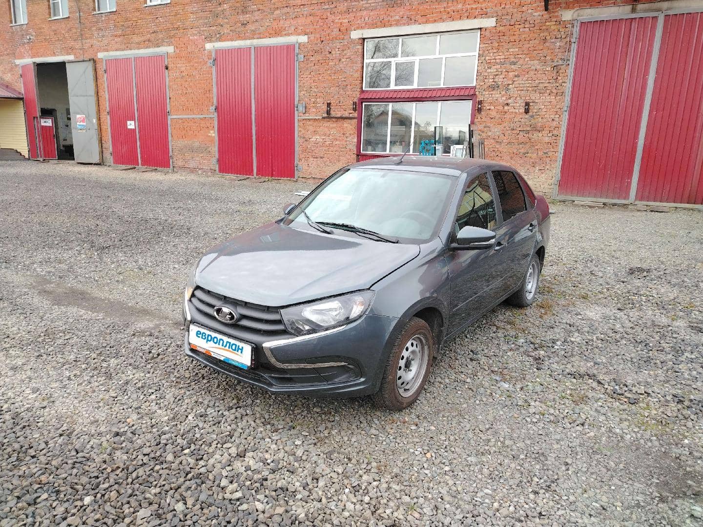 Lada Granta седан,  58 821 км, 2025 года в лизинг