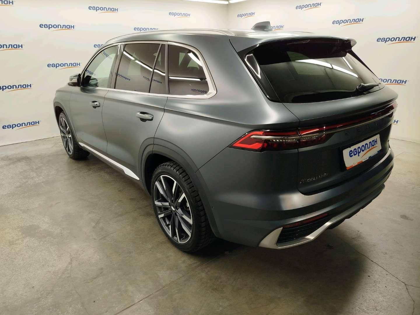 Geely Monjaro,  9 196 км, 2024 года в лизинг