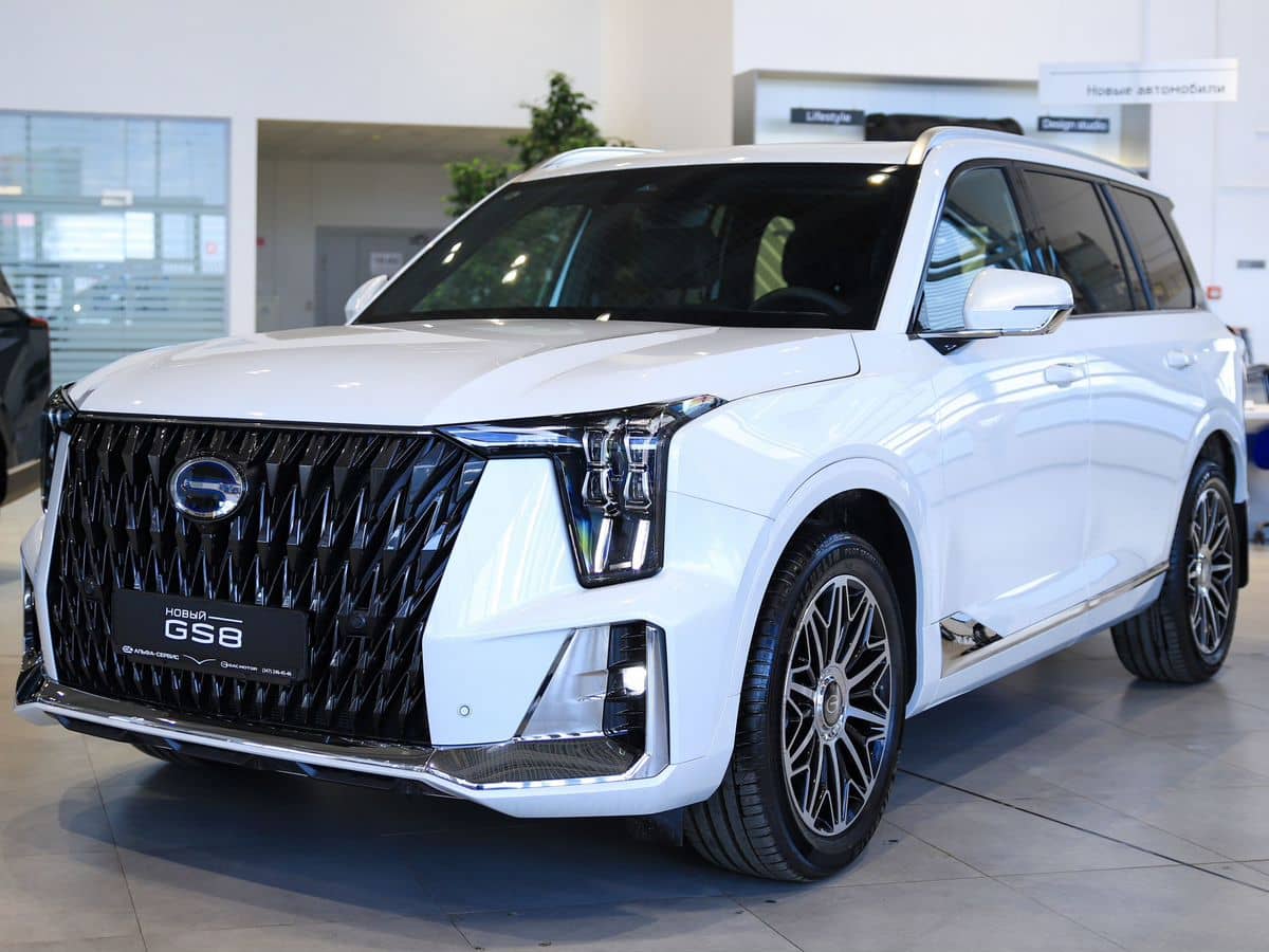 GAC GS8 Джи-Икс Премиум 2.0 АТ полный привод (GX Premium)