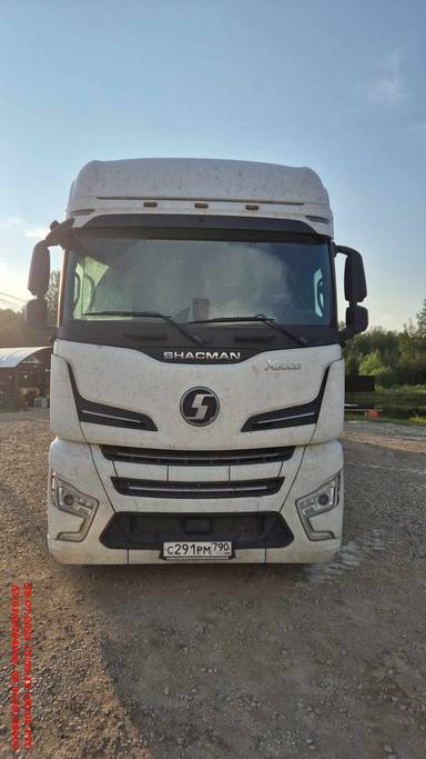 Shacman SX4188YY381