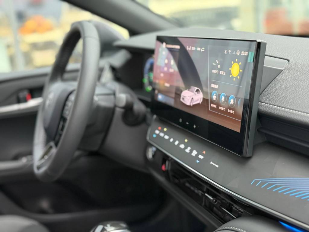 Toyota Camry 2.0S Sports Edition