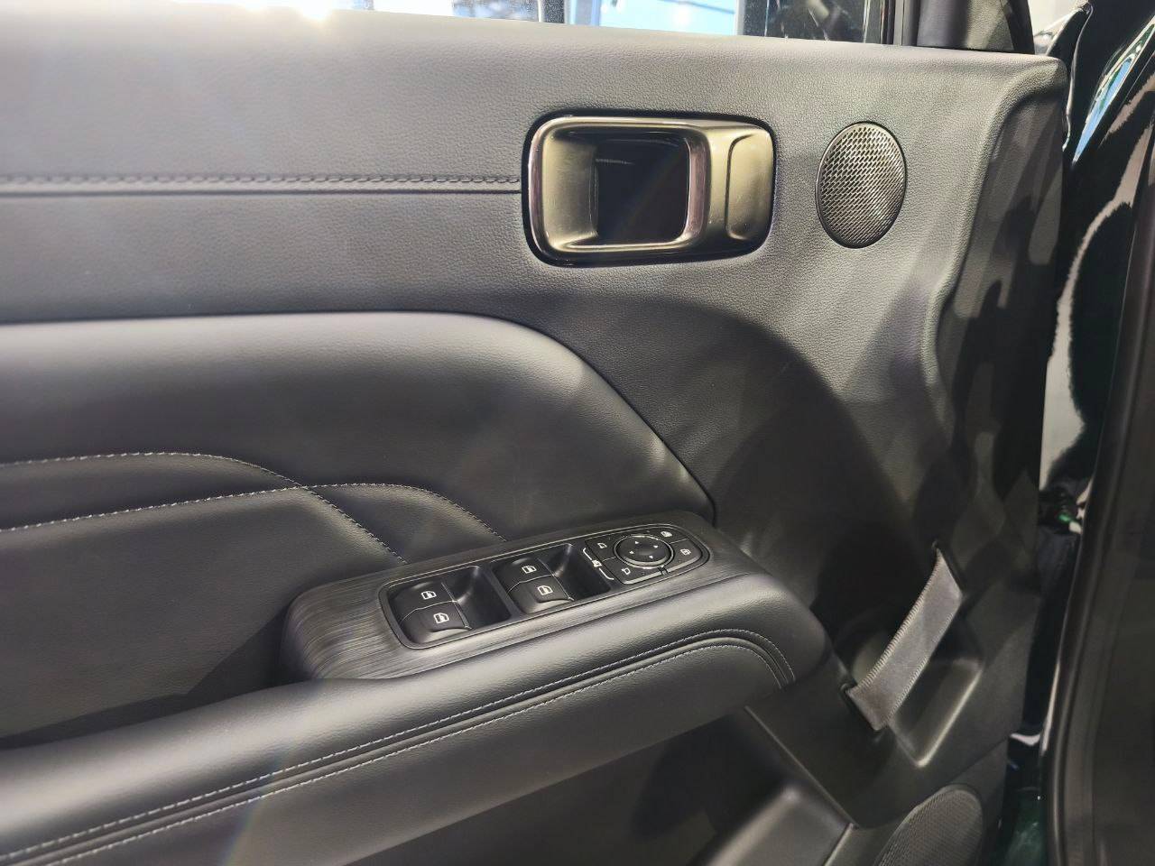 Haval H9 Premium 2.0T 8AT 4WD