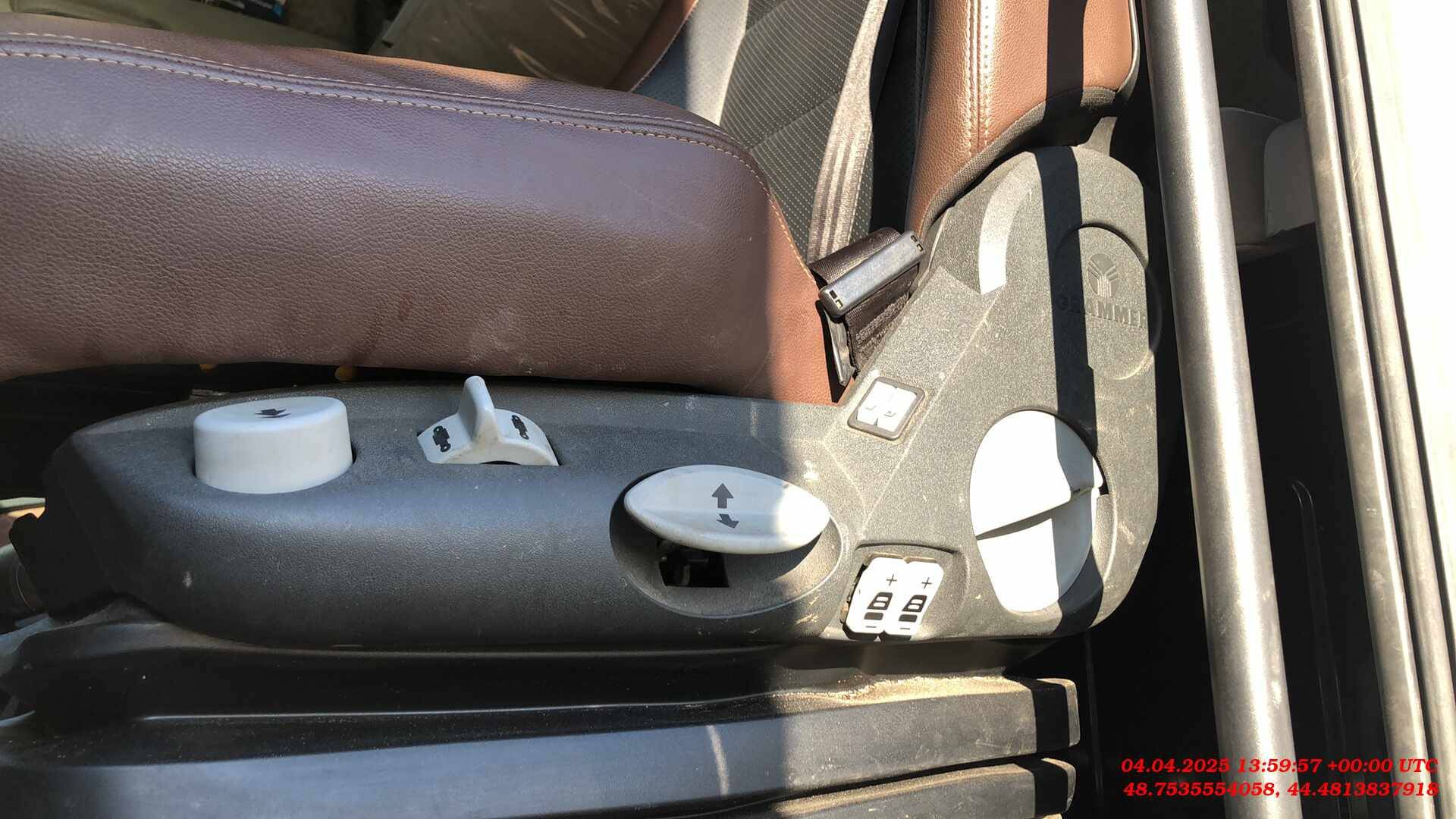 FAW CA4180P77K25E5 4x2,  174 976 км, 2023 года в лизинг