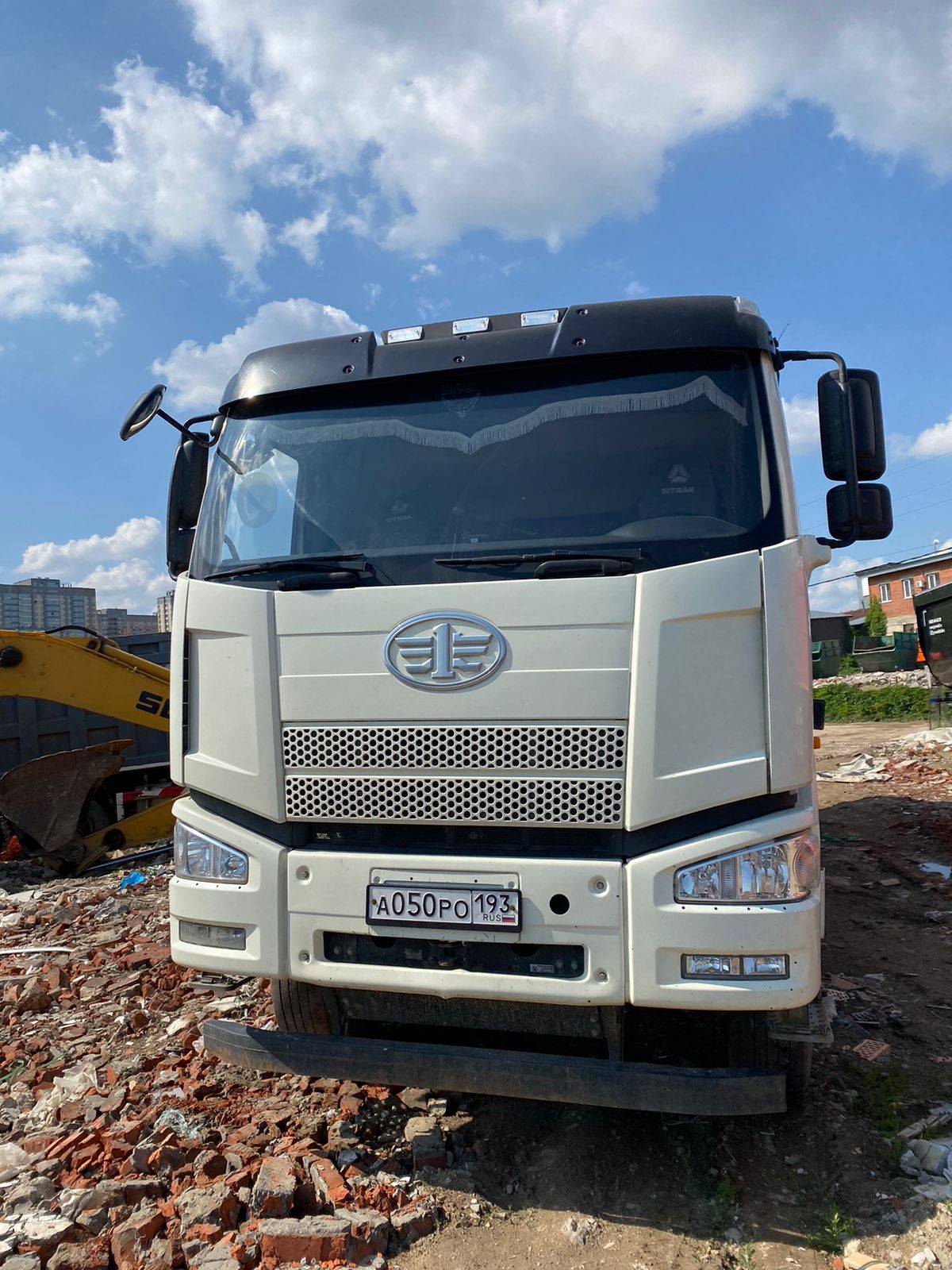 FAW CA3310P66K24T4E5 8х4 Лот 000002201