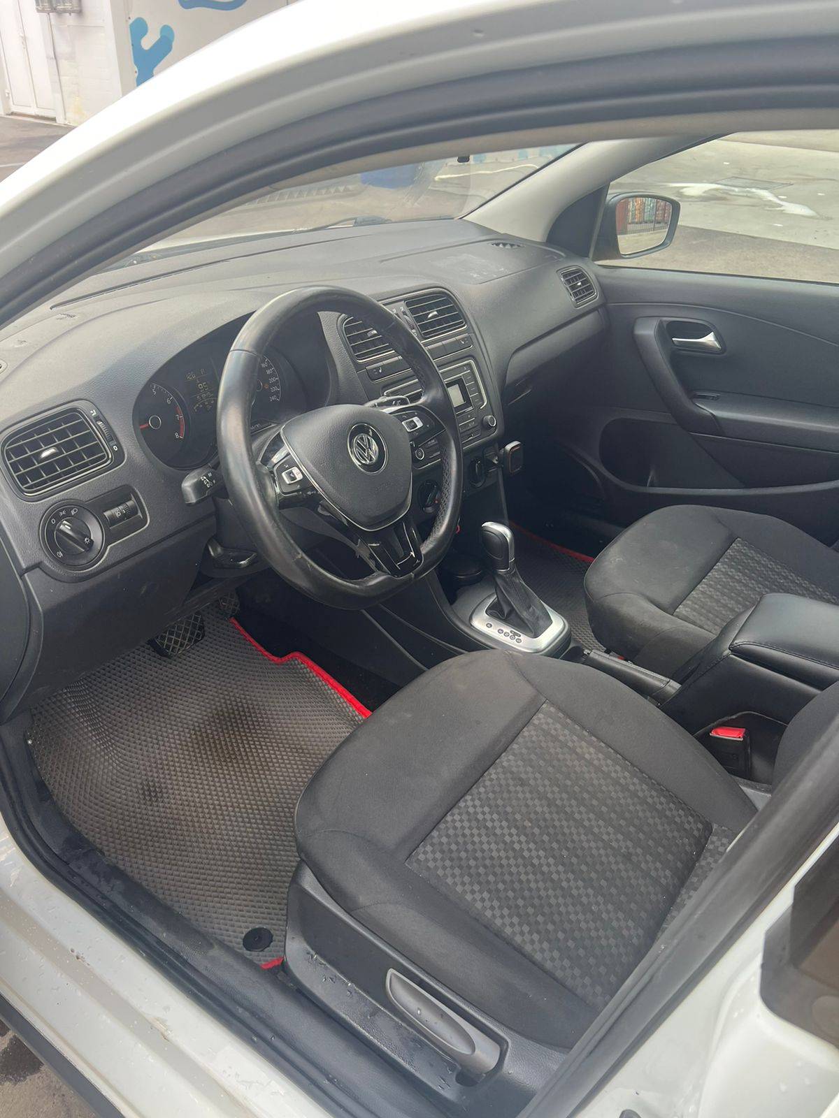 Volkswagen Polo,  151 849 км, 2019 года в лизинг