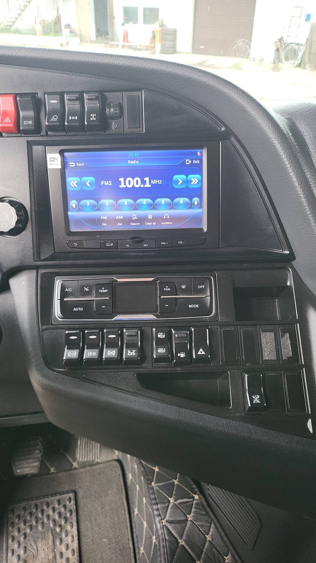 Sitrak С7Н 6×4 ZZ4256V364HE,  94 911 км, 2023 года в лизинг