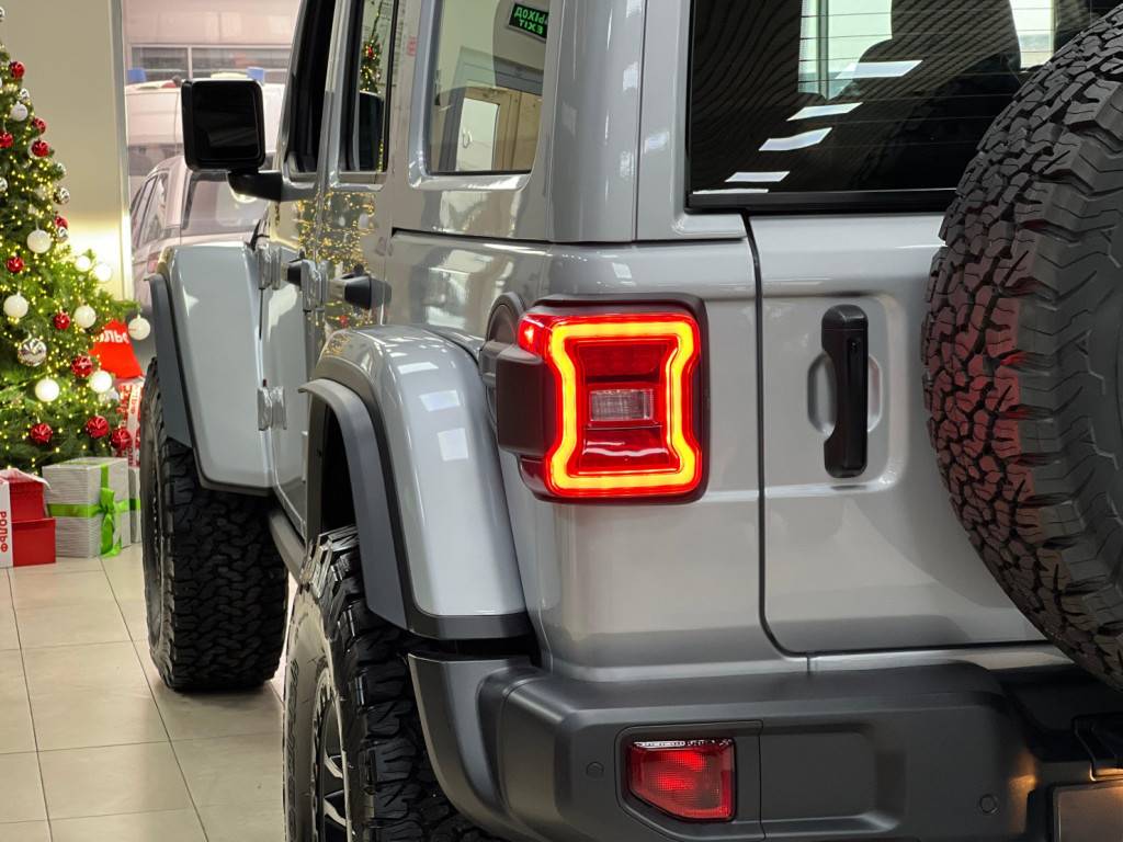 Jeep Wrangler Rubicon 3.6 5AT
