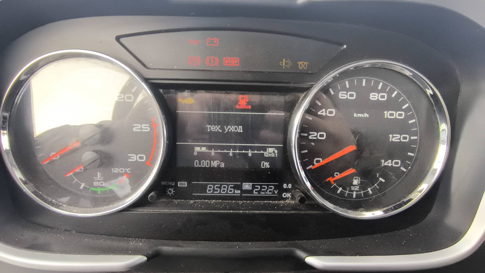 FAW CA3250P66K24T1E5 6х4,  8 586 км, 2023 года в лизинг