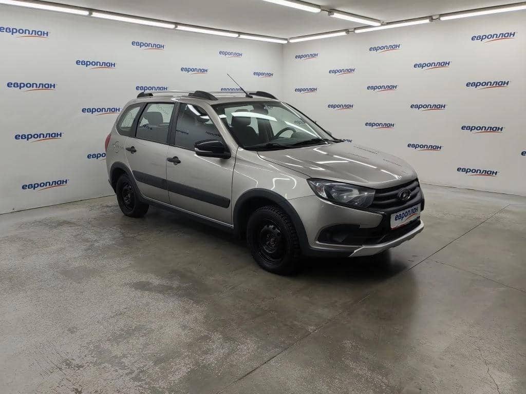 Lada Granta Кросс,  134 184 км, 2022 года в лизинг
