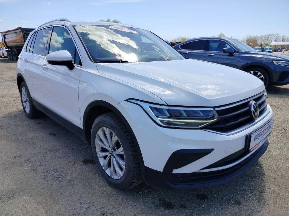 Volkswagen Tiguan,  78 032 км, 2020 года в лизинг