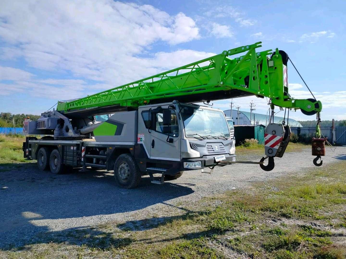 Zoomlion ZTC300V,  4 063 км, 2023 года в лизинг