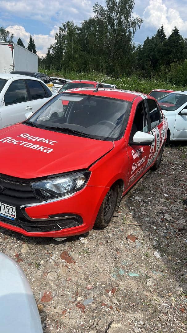 Lada Granta седан,  5 000 км, 2023 года в лизинг