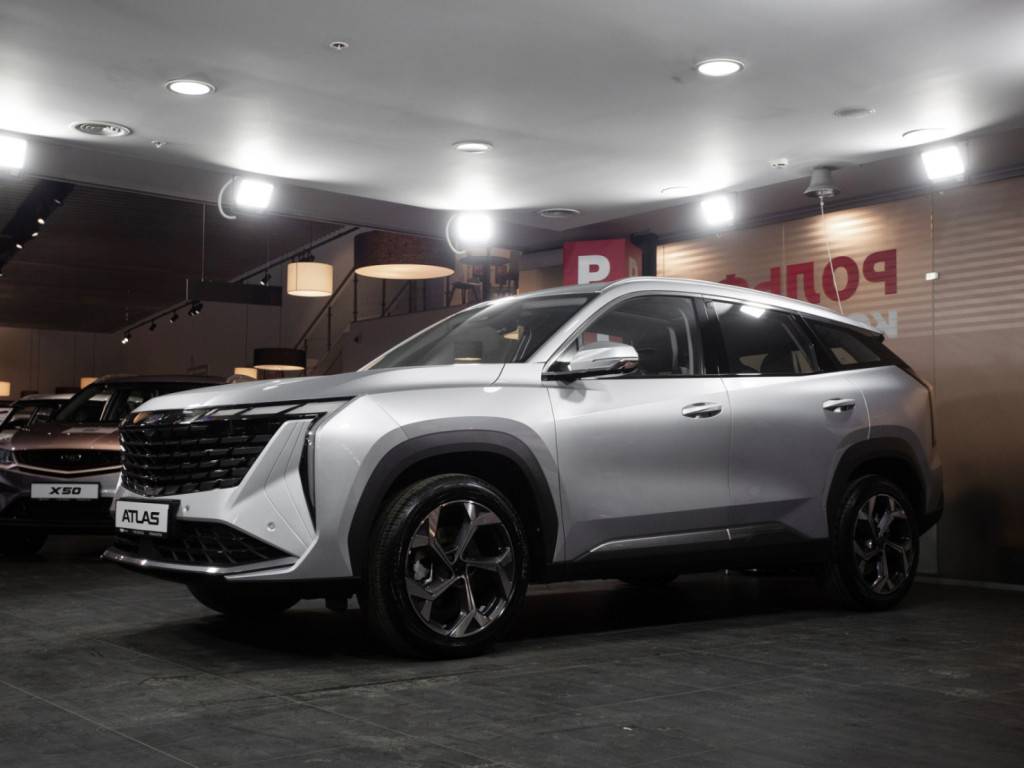 Geely Atlas Flagship 2.0T 8AT 4WD