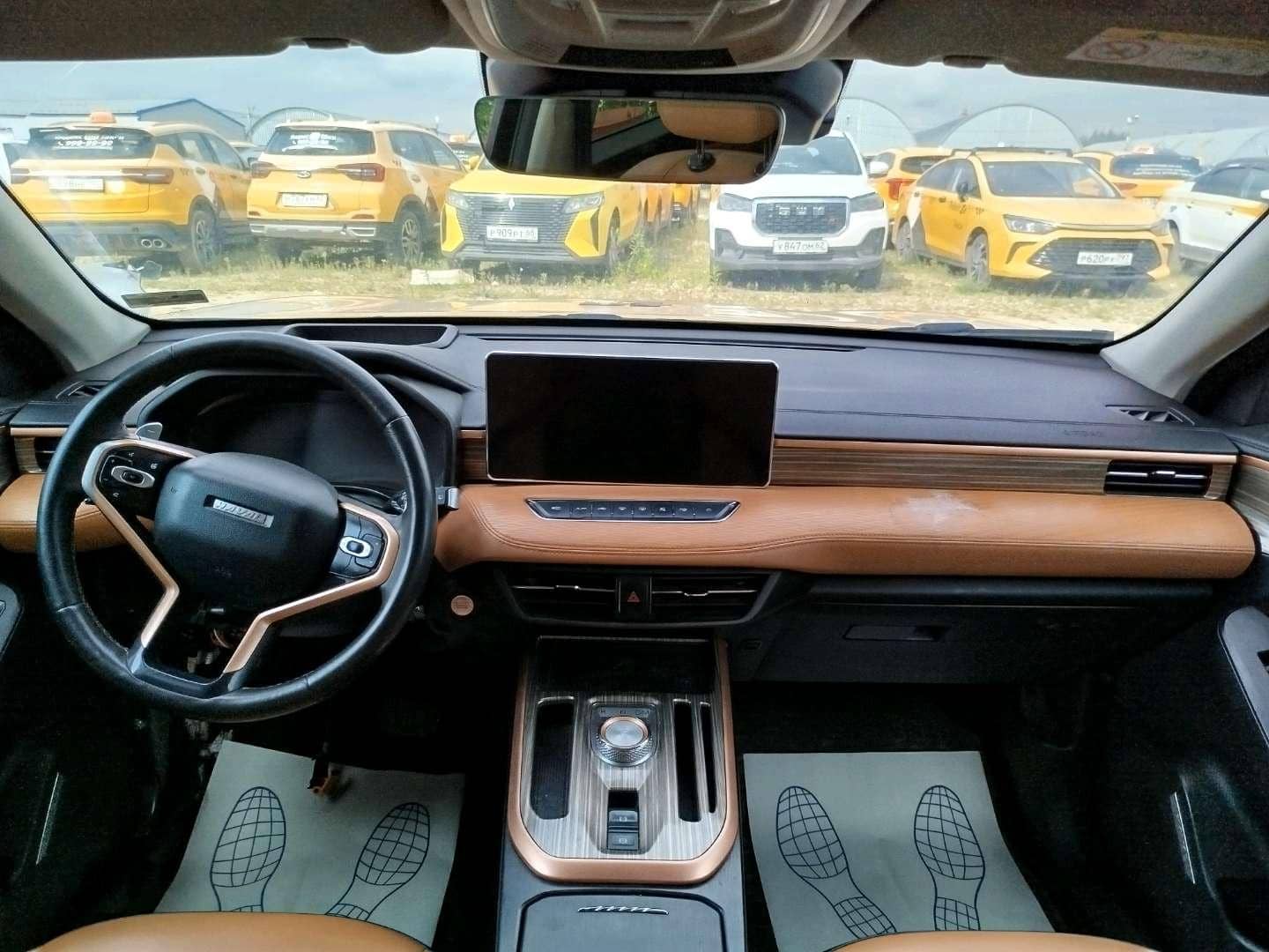 Haval Jolion,  227 424 км, 2023 года в лизинг
