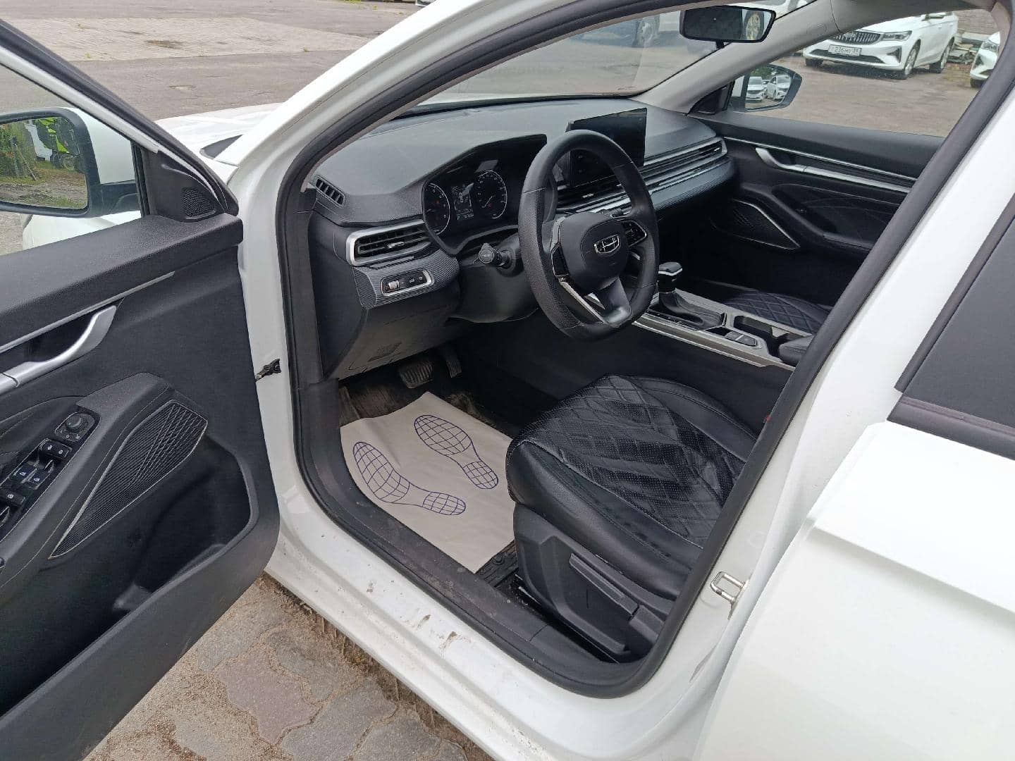 Geely Emgrand,  76 766 км, 2024 года в лизинг