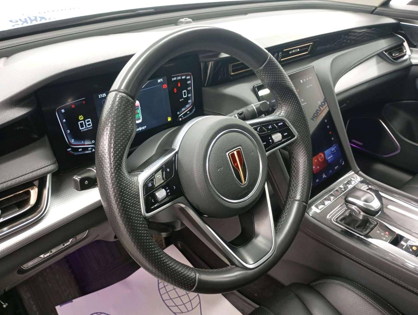Hongqi H5,  209 498 км, 2023 года в лизинг
