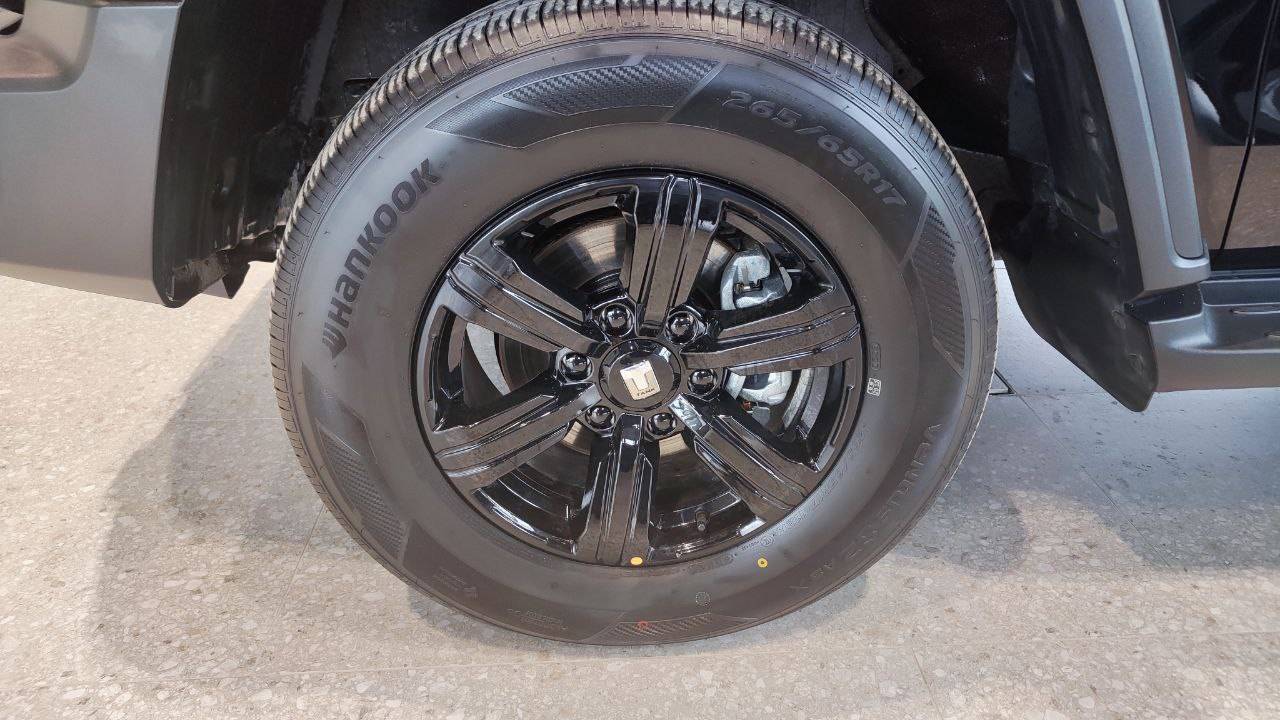 Tank 300 Premium 2.0 8AT 4WD