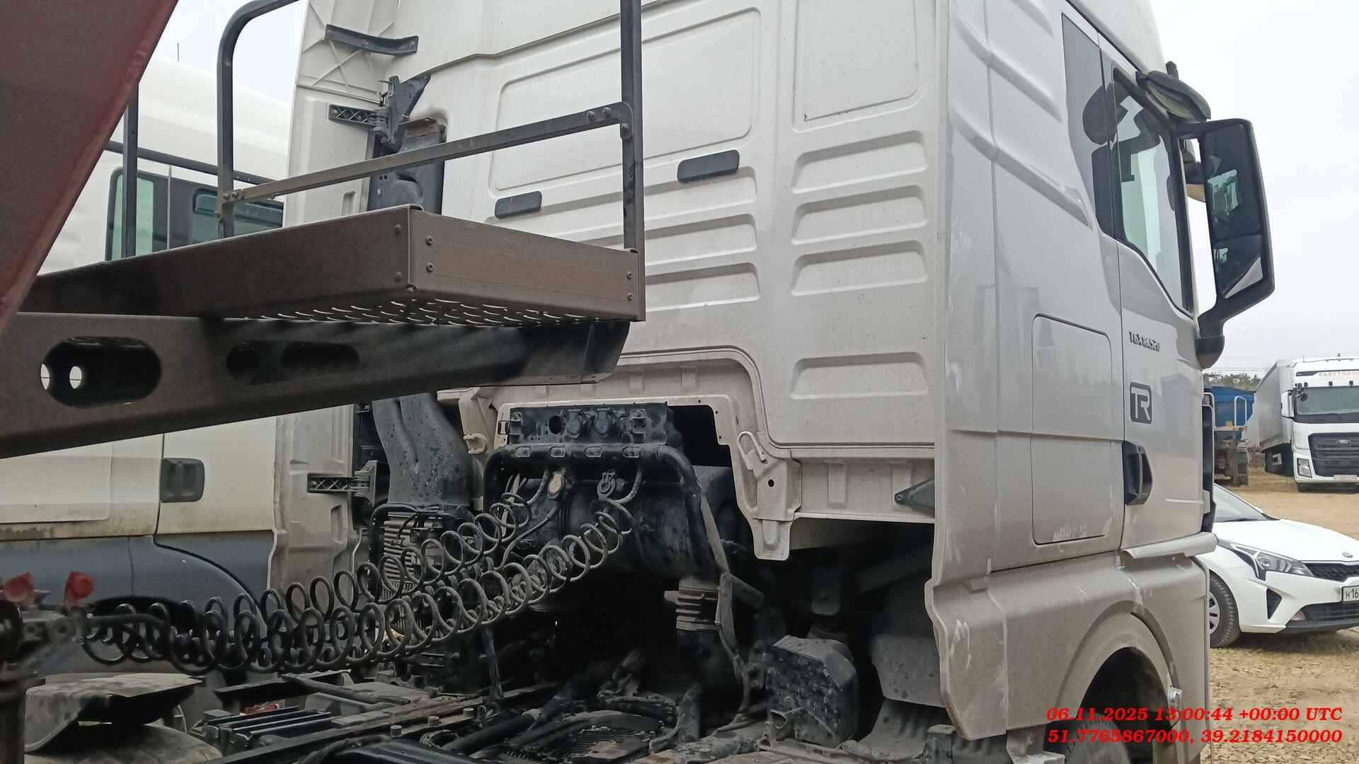 MAN TGX 18.520 4X2 BLS,  300 000 км, 2023 года в лизинг