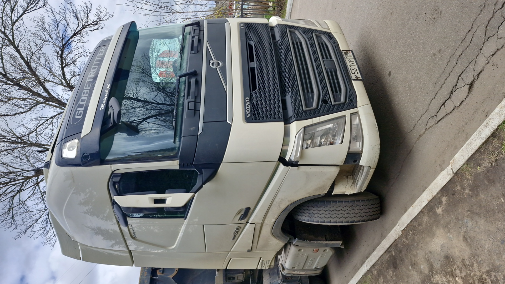Volvo FH 500 6x2 (FH Globetrotter)
