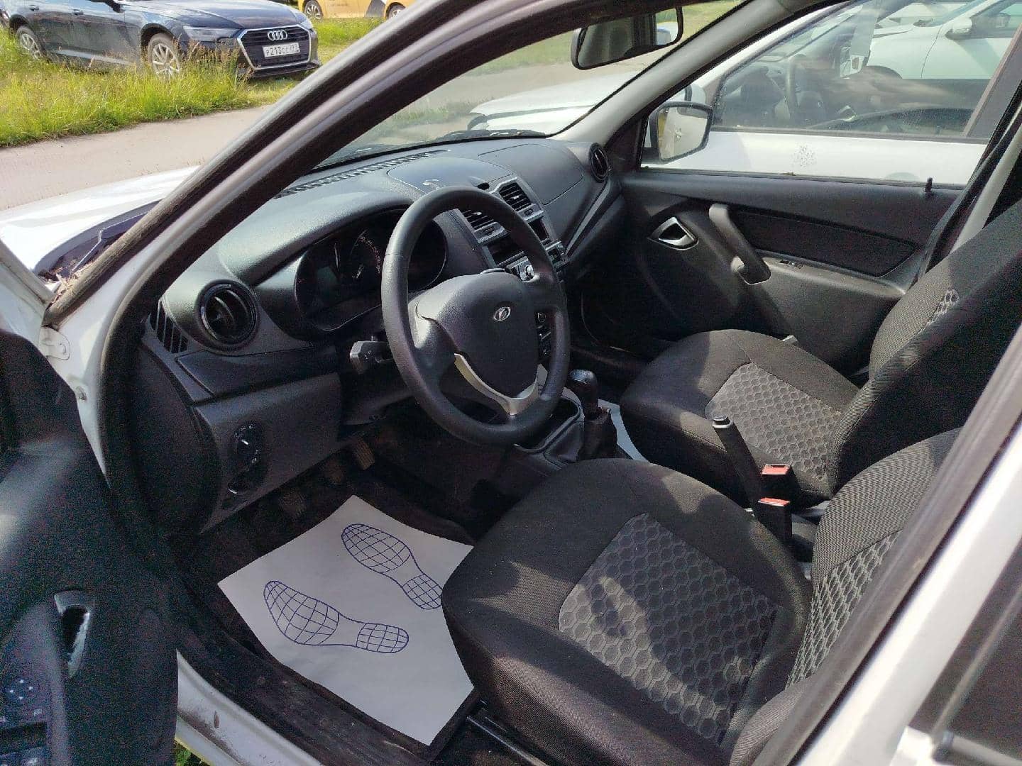 Lada Granta седан,  107 782 км, 2023 года в лизинг