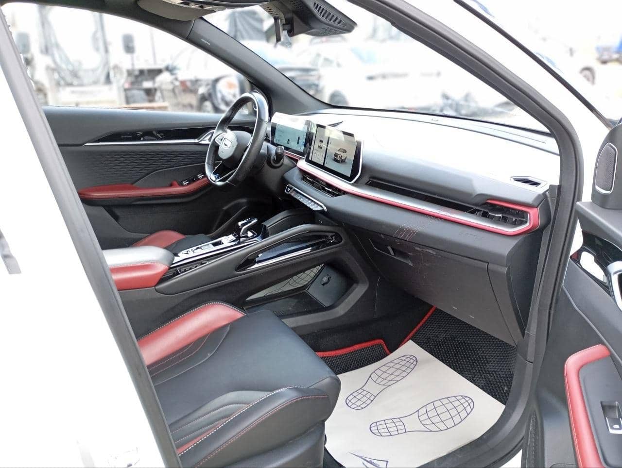 Geely Coolray,  75 773 км, 2024 года в лизинг