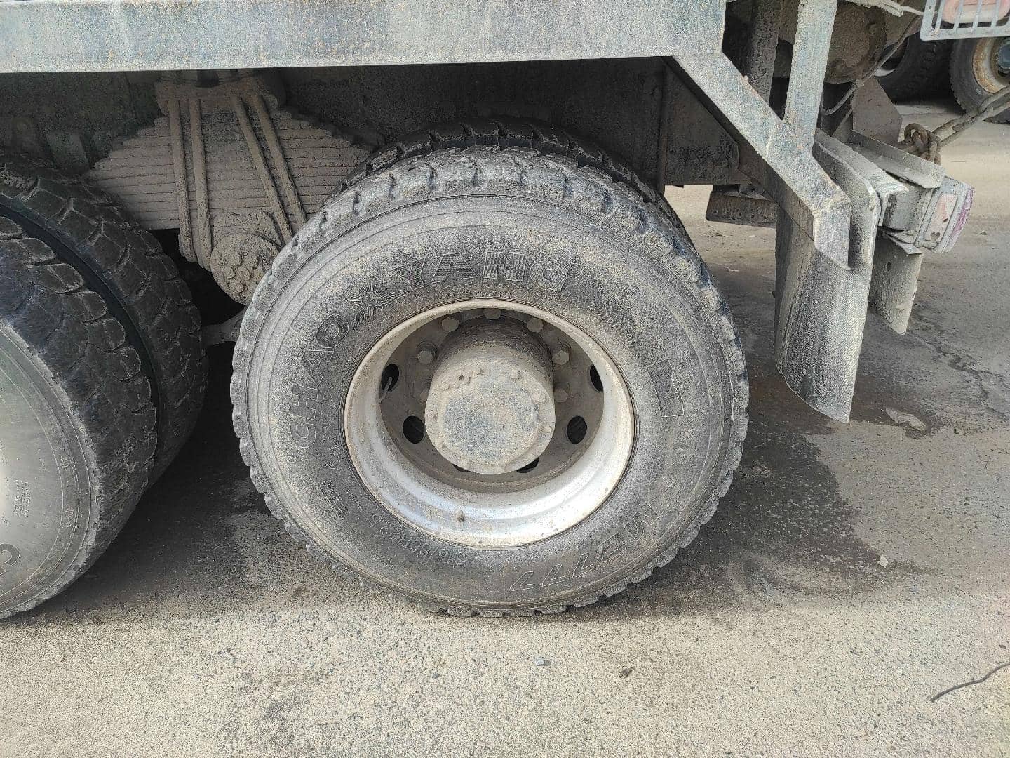 FAW CA3250P66K24L1TE5 6x6,  133 063 км, 2023 года в лизинг