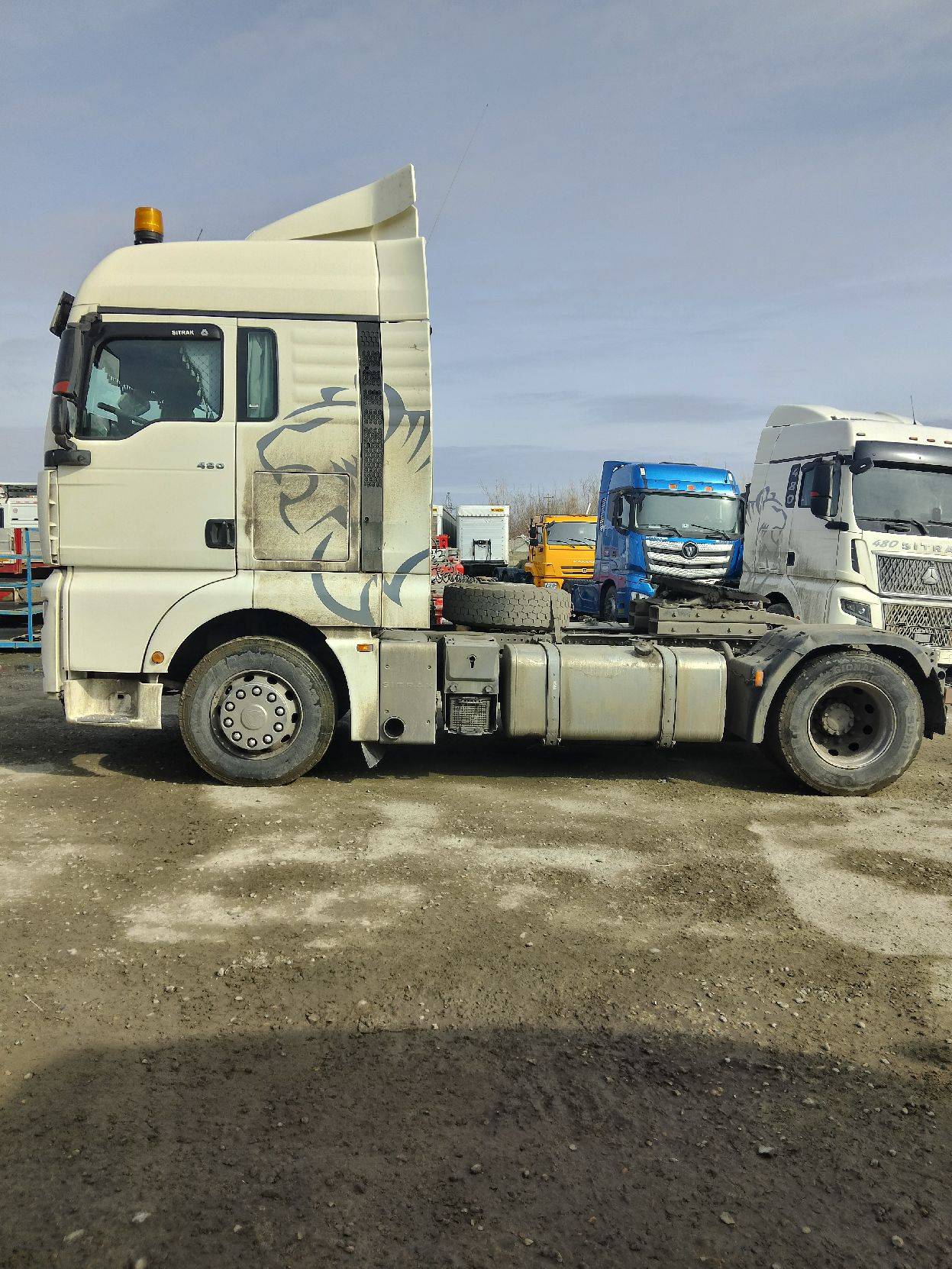 Sitrak C7H 4x2 ZZ4186V361HE Лот 000007491