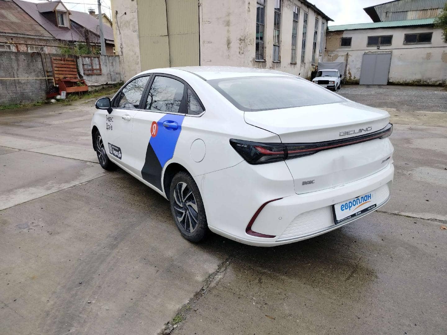 BAIC Ю5 Плюс (U5 Plus),  111 856 км, 2023 года в лизинг