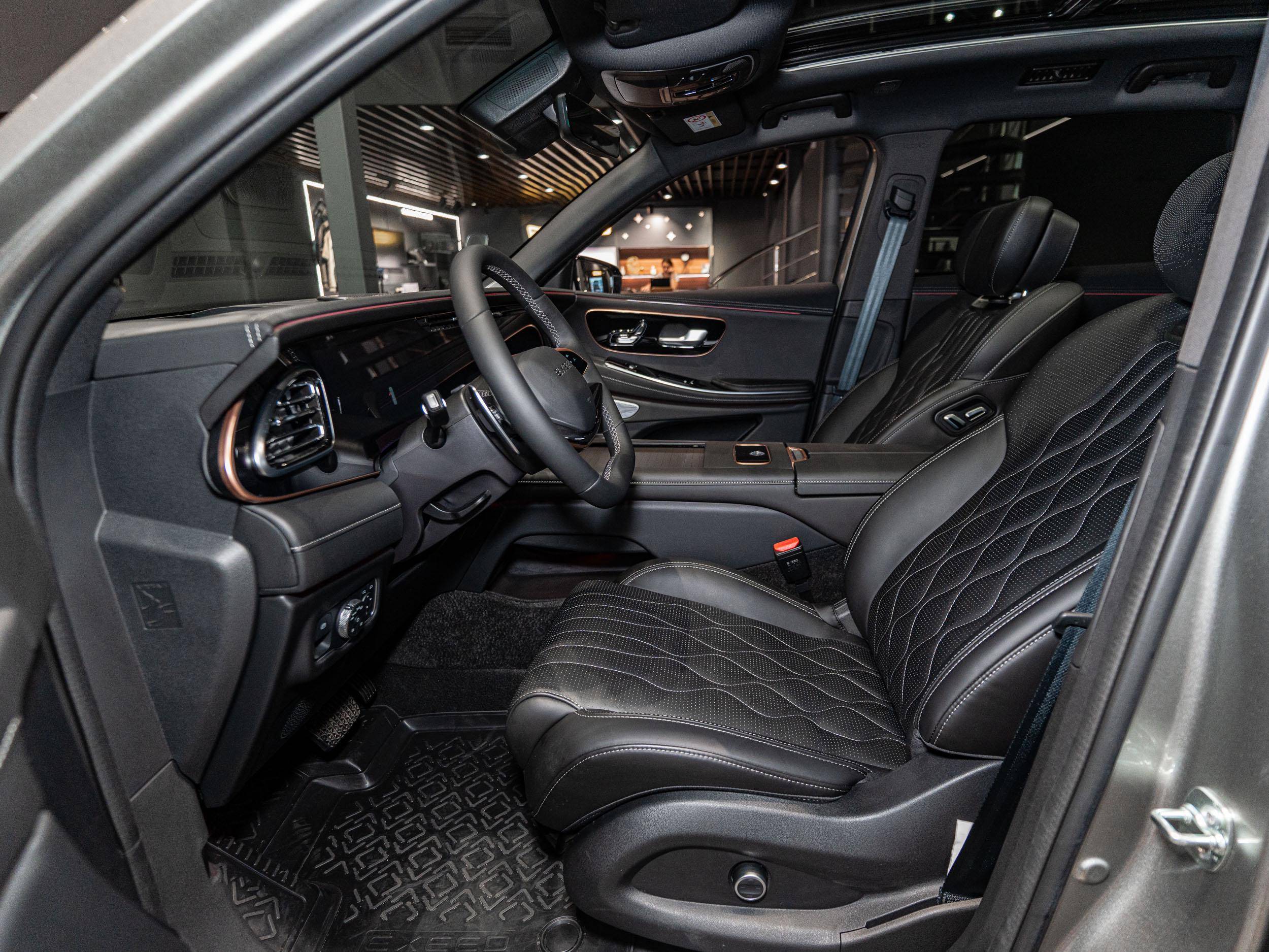 EXEED VX President 2.0T 7DCT 4WD