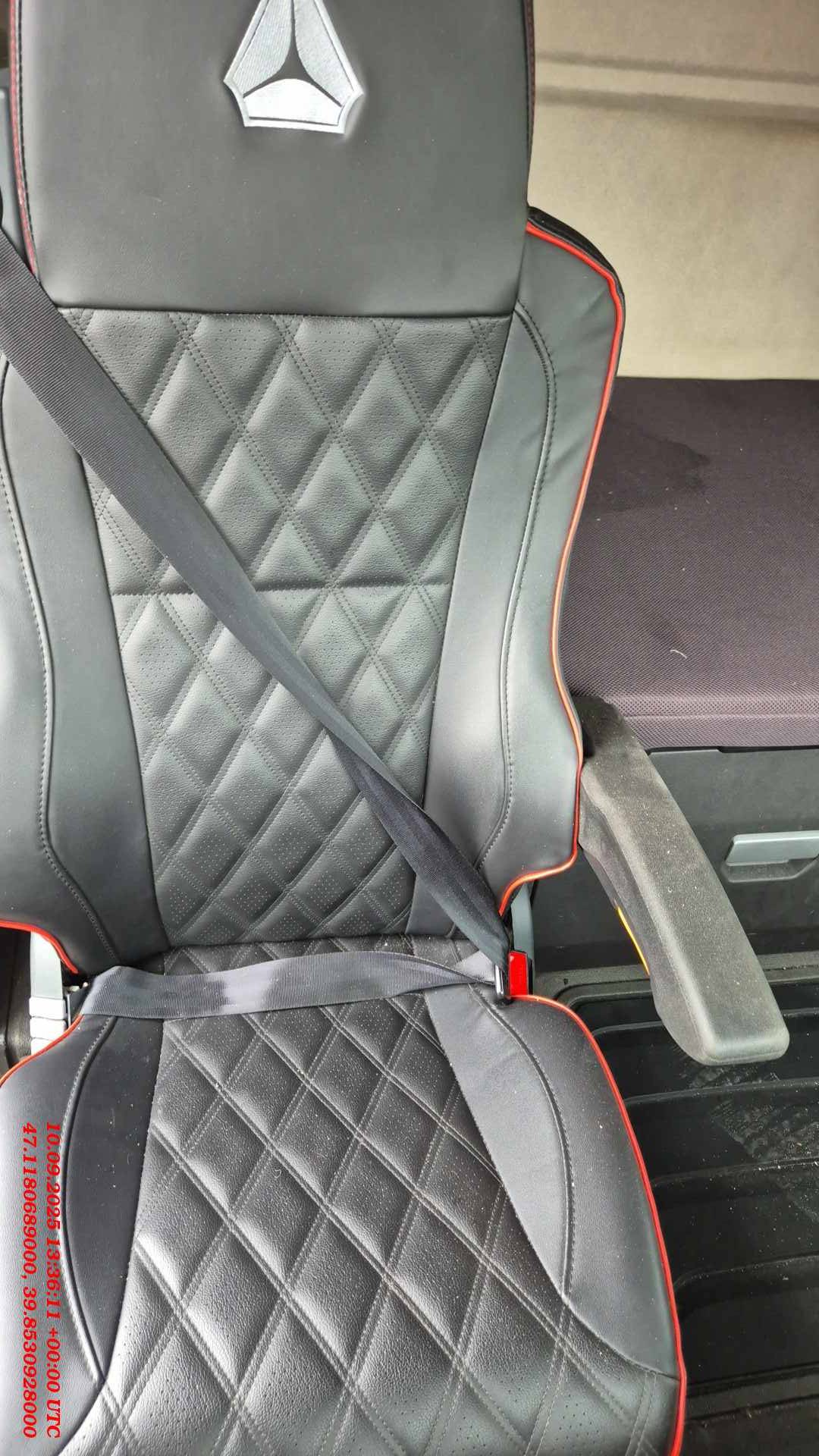 Sitrak C7H MAX ZZ4186V391HE,  326 956 км, 2023 года в лизинг