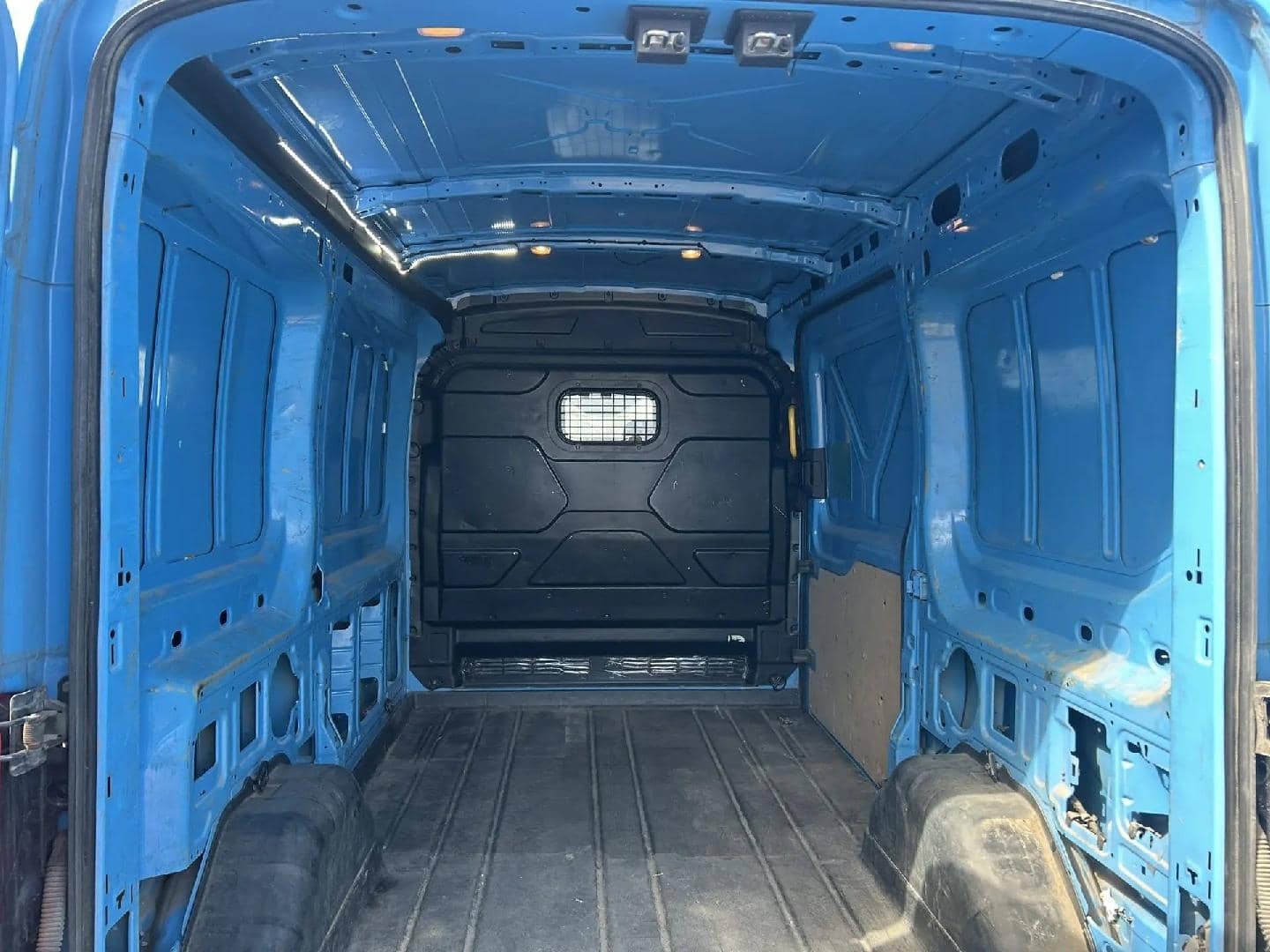Ford Transit,  187 305 км, 2021 года в лизинг