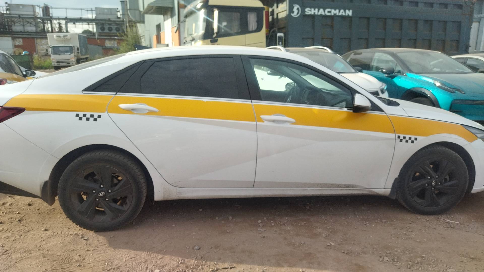 Hyundai Elantra,  216 642 км, 2021 года в лизинг