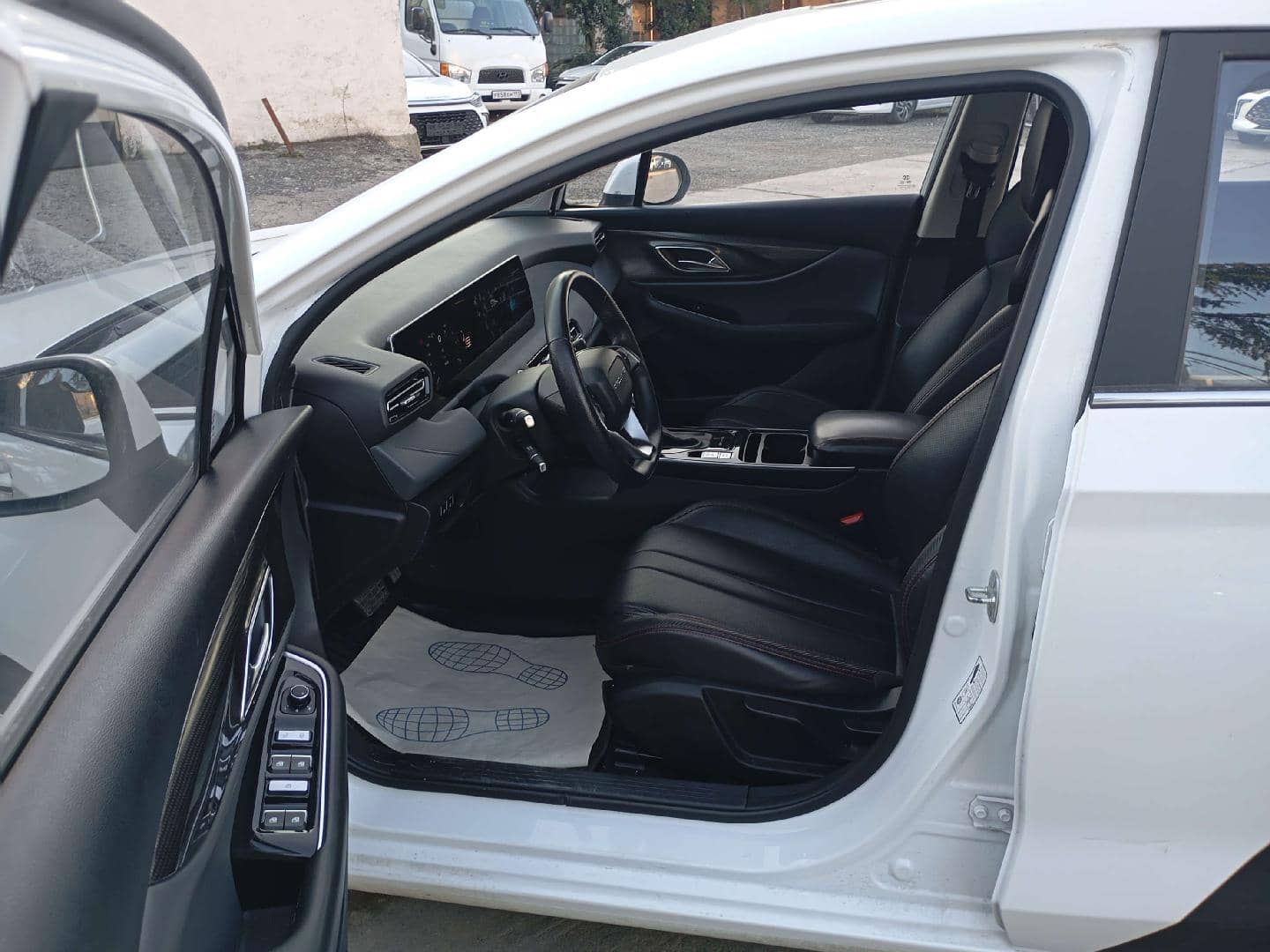 BAIC Ю5 Плюс (U5 Plus),  95 465 км, 2023 года в лизинг