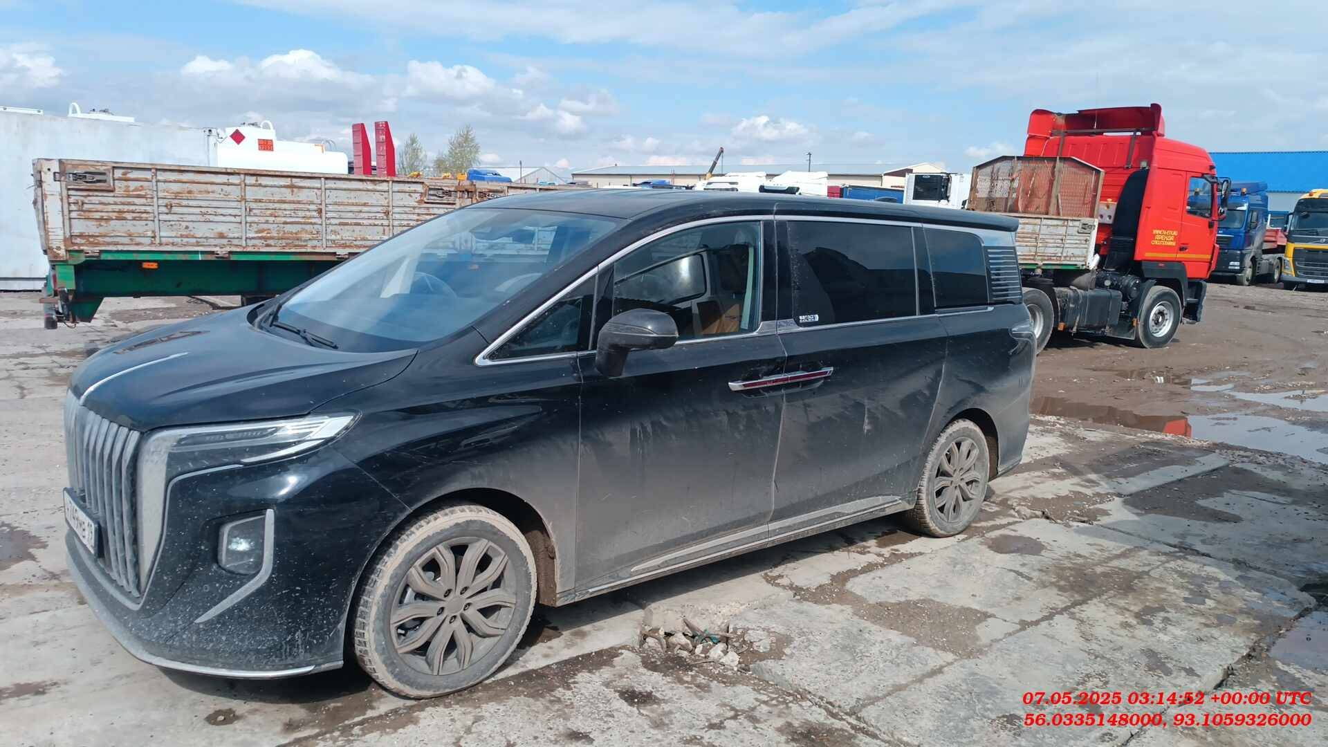 Hongqi HQ9