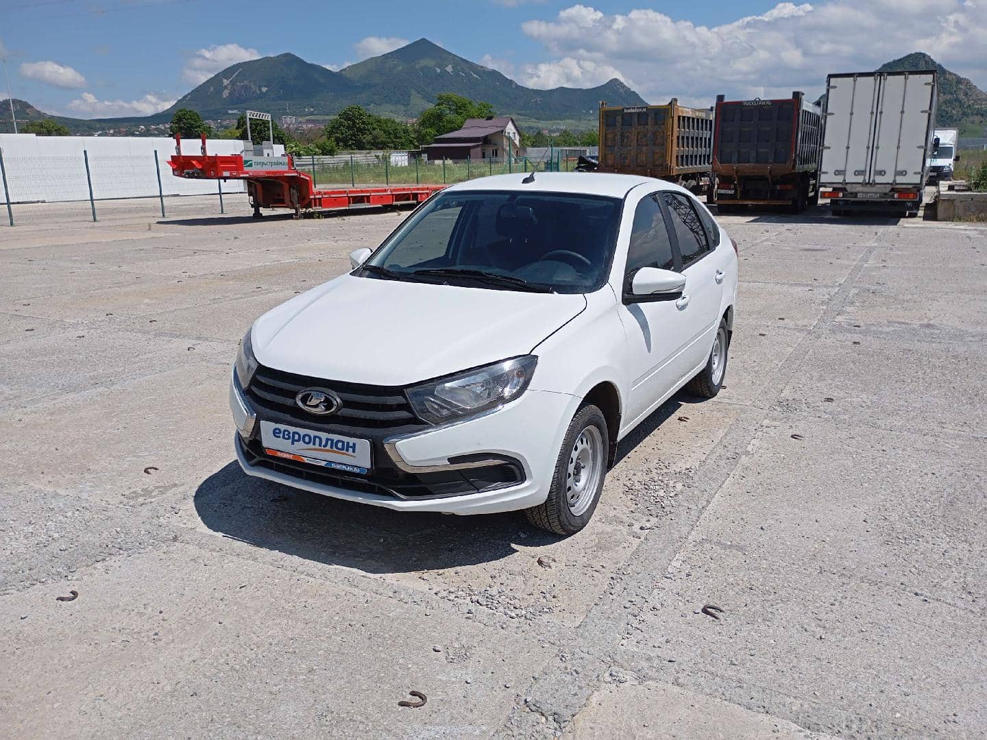 Lada Granta лифтбек