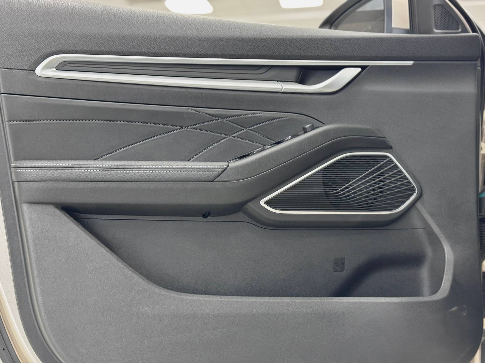 Geely Emgrand Comfort 1.5 AT