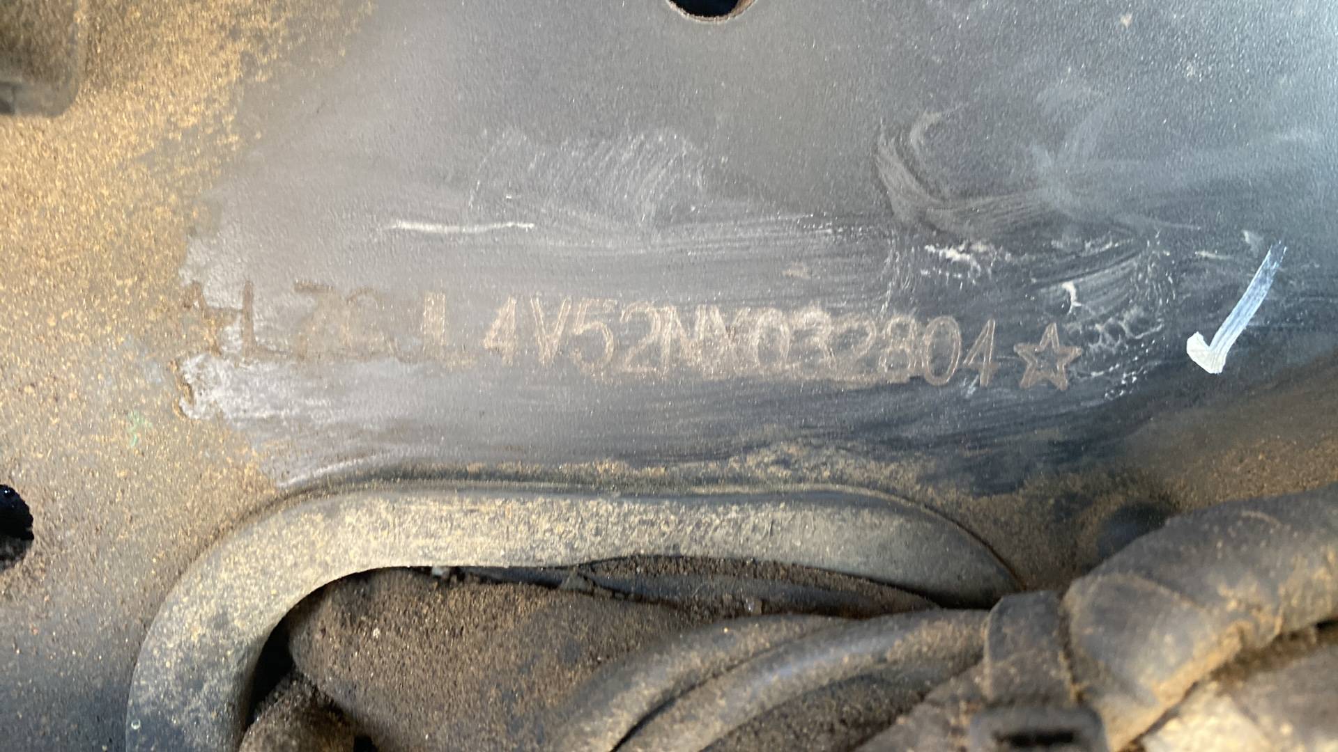 Shacman SX4256DV385,  42 932 км, 2022 года