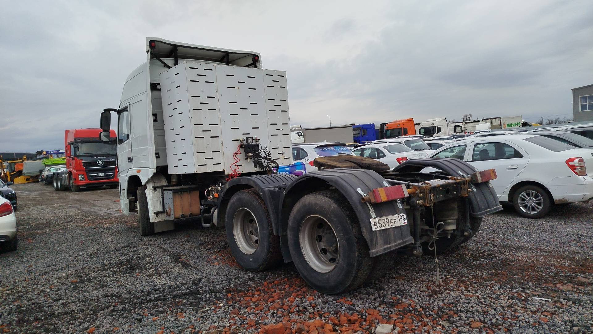 DAYUN 4250 6х4 CNG,  81 343 км, 2022 года в лизинг