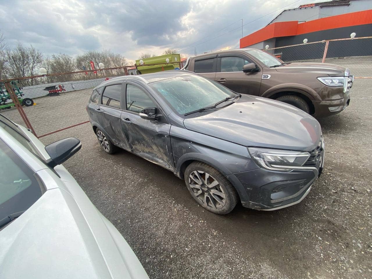 Lada Vesta универсал Кросс,  13 479 км, 2024 года в лизинг