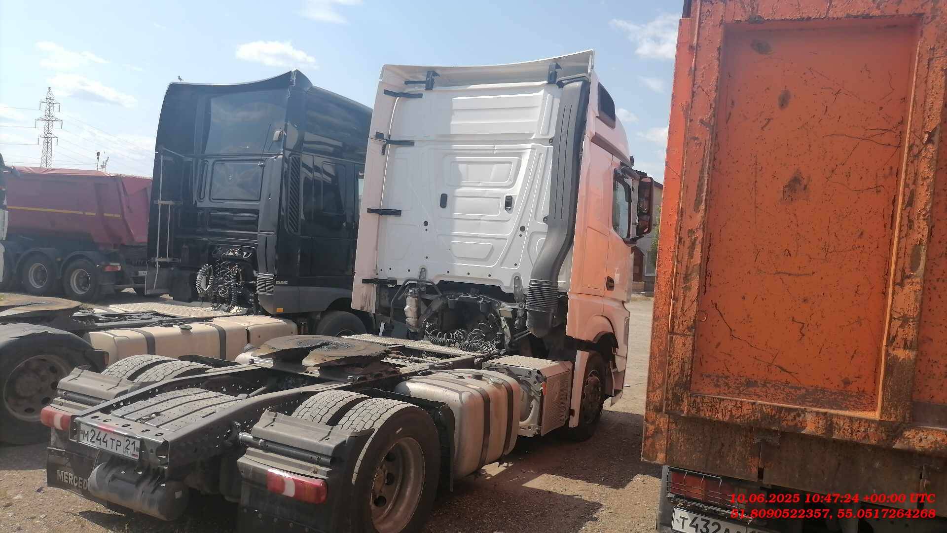 Mercedes-Benz Actros 4 1845 LS 4x2 (BigSpace),  814 406 км, 2018 года в лизинг