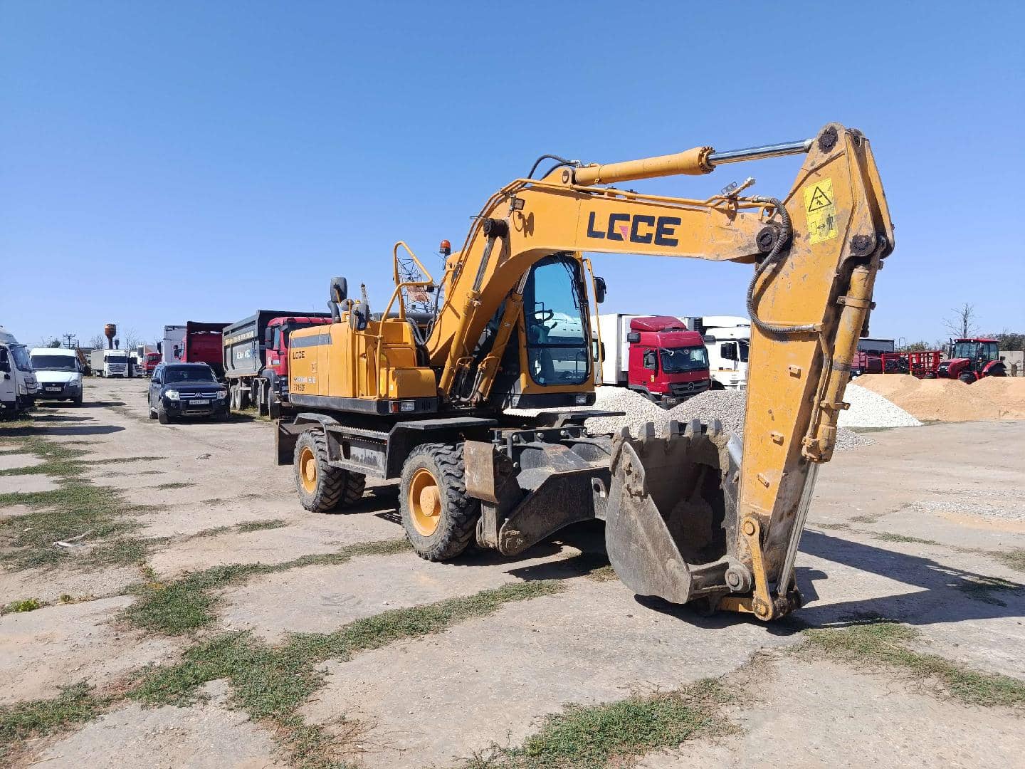 SDLG/LGCE E7150F, 2023 года в лизинг