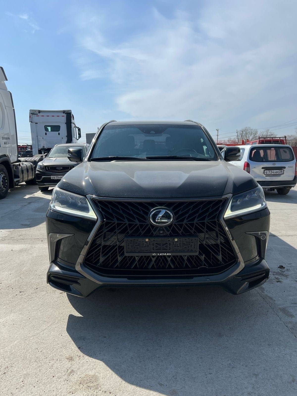 Lexus LX 570,  80 786 км, 2020 года