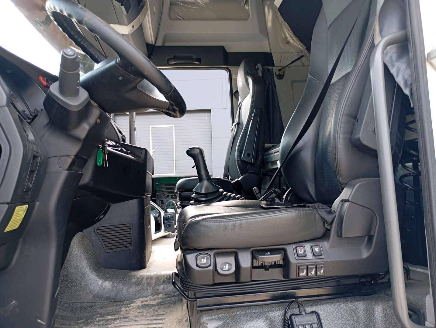 Sitrak C7H MAX ZZ4186V391HE,  211 887 км, 2024 года в лизинг