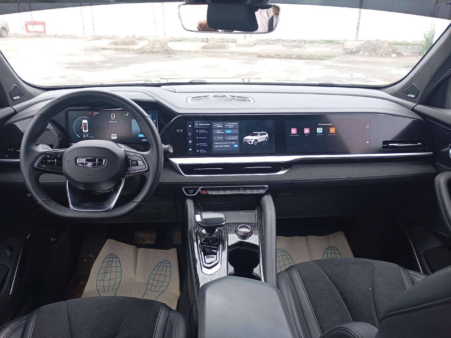 Geely Monjaro,  62 354 км, 2024 года в лизинг