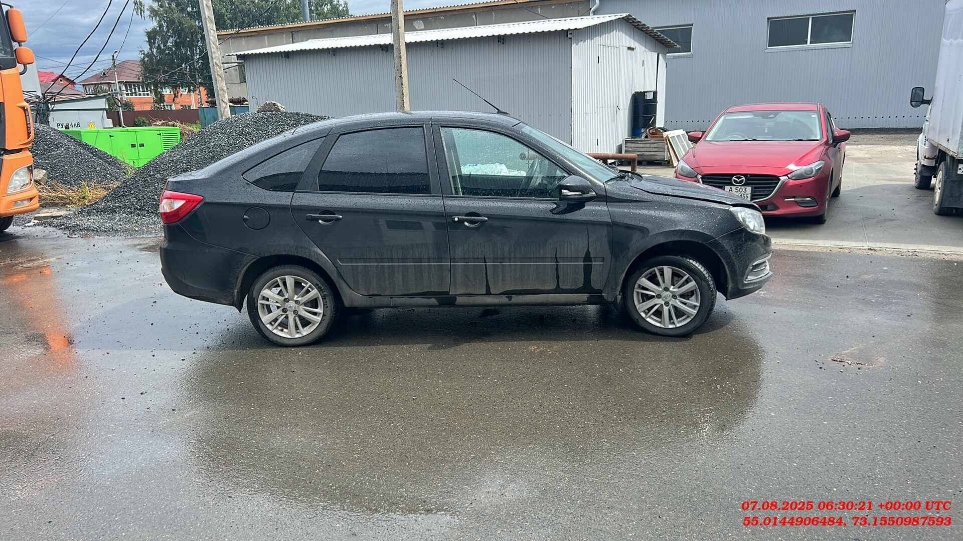 Lada Granta лифтбек,  57 612 км, 2023 года в лизинг