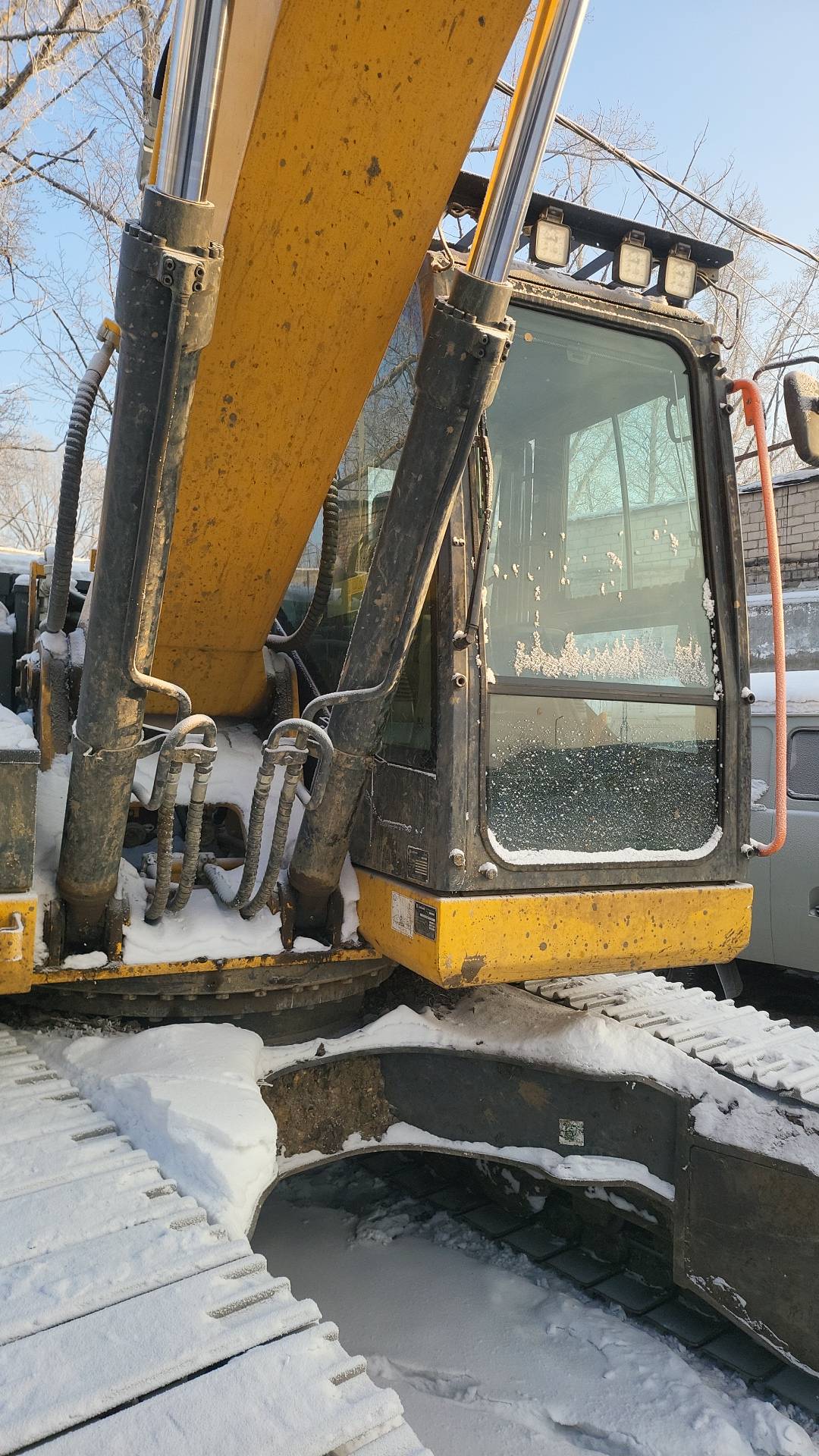 LiuGong CLG923FN, 2024 года в лизинг